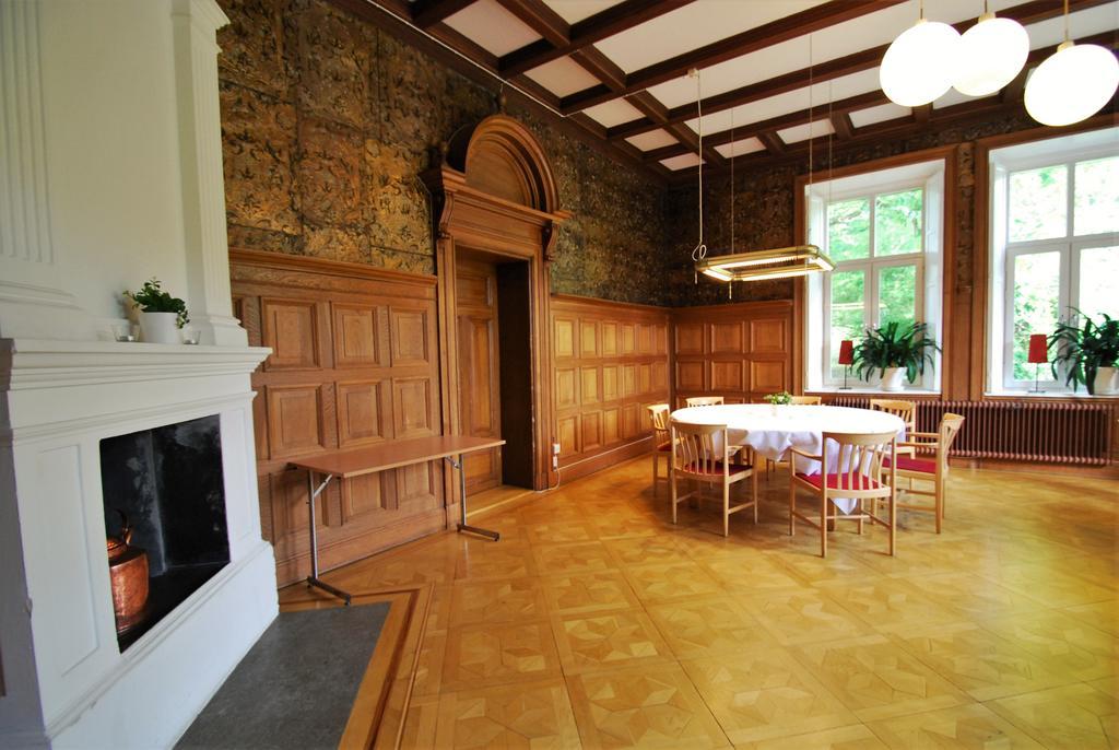 Hotel Hellidens Slott Tidaholm Exterior foto